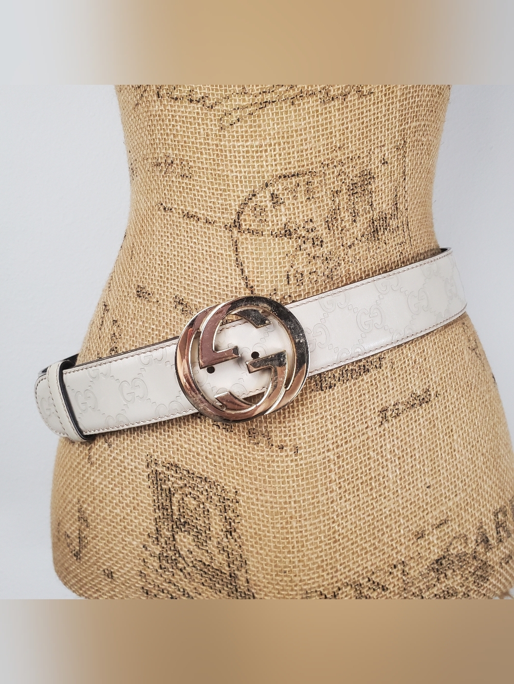 Gucci Cream Guccissima Leather Gold Interlocking G Belt 85 34